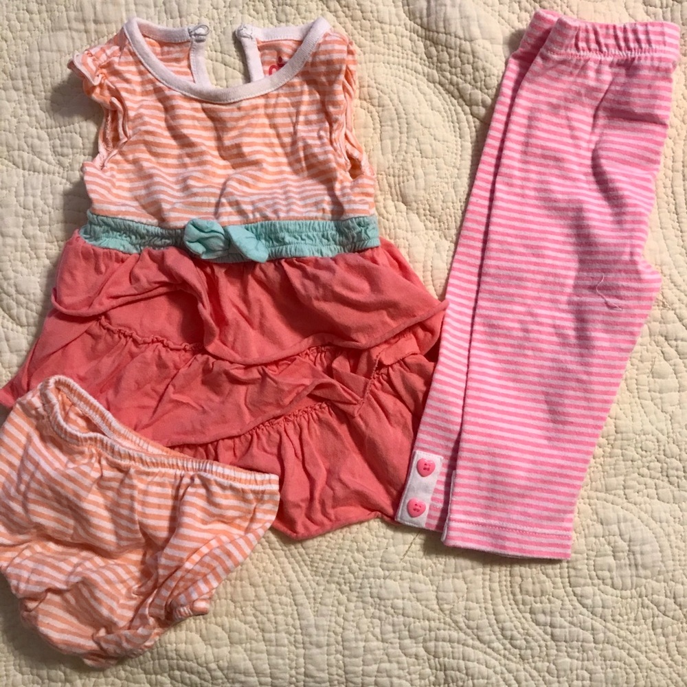 Girls 9 months dress and leggings. EUC